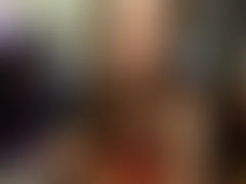 Ich w***se mich in meiner neuen Wäsche!