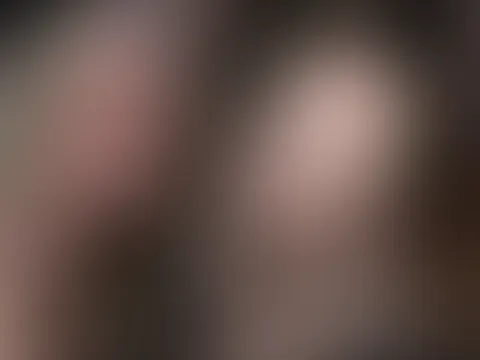 Double Penetration für ein versautes Skinny-Teen-Girl auf einem AO GangBang, inklusive CumSwapping mit mir!