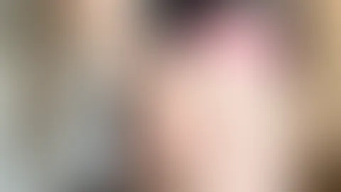 I want you to grab my bum really hard♥️