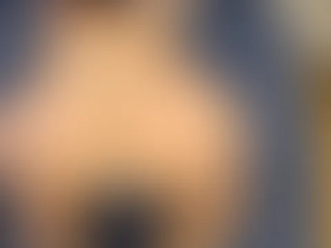 Legst du dich unter meine Königin...🤤