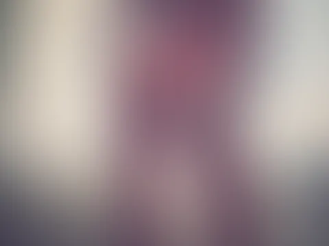 Heute trage ich sehr sexy rote Strings…