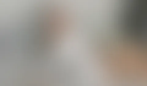 !! Schüchterne Maus besorgt sich hart DOPPELT! Hältst du das aus?!