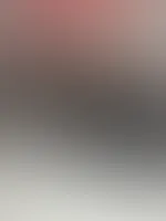 Wie geil wäre es, wenn du jetzt über meine Brüste spritzt? 💦🍒