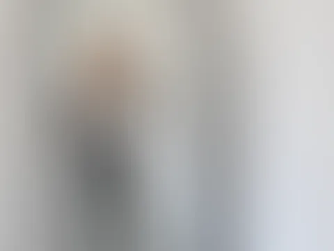 👀 Seid ehrlich: Mögt ihr mich lieber in meinen süßen Pink-Outfits oder eher so? 💕✨