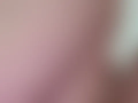 Geil mit meinem neuen Dildo befriedigt bis zum Orgasmus. Heute habe ich es mir beim Netflix and Chill richtig geil gegönnt.