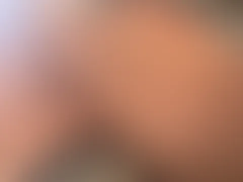 Ich bin gerade ein bisschen… beschäftigt 🔗😈 wenn du wüsstest womit 👀💕