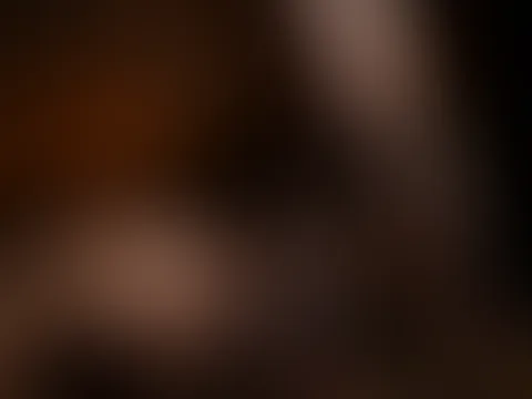 Devot - Gefesselt! 18+
