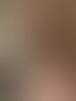 Schau dir an wie perfekt meine süßen Nippel stehen 😍 geil oder!?