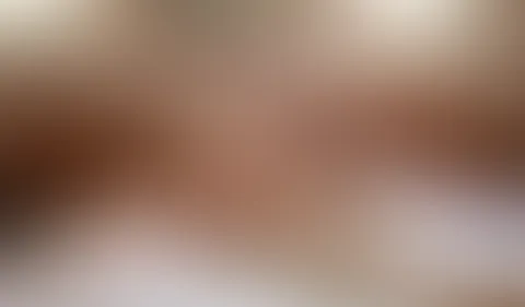 Hotelzimmer S*x im Urlaub!! Mit mega C*****t in den Mund!!"