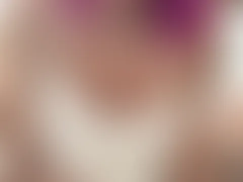 Swipe to undress me ðŸ¤ðŸ”¥
