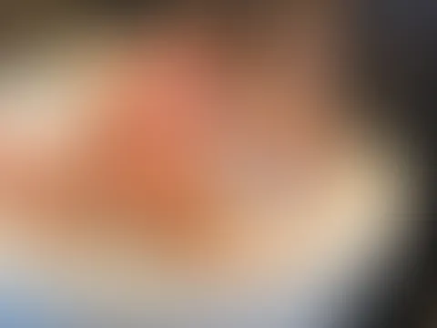 Eine alte Schulfreundin ĂŒberrascht mich in der Badewanne. đ