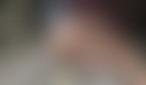 Vibrator f**kt mein kleines Arschloch