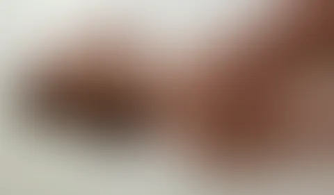 Hey! Ich bin auf dem Heimweg von einem Skiausflug. Hier ist ein Twerking-Video, falls euch an diesem schönen Samstag langweilig ist 😘