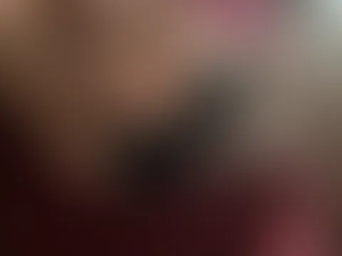Ich habe mich von hinten aufgenommen so wie du mich am liebsten willst 😈🔥Nur 3 Bilder aber die wirst du dir öfters anschauen 😈🔥