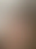 Ich bin so verdammt feucht aufgewacht… Bist du bereit, mich so richtig zu verwöhnen? 😏