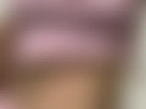 😼