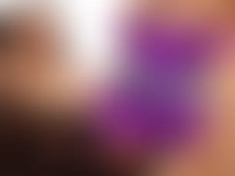 MONAMYERY IHR ERSTER DREH MIT EINEM PROFIDARSTELLER XXLCOCK ZERLEGT IHRE ENGE P***Y!!