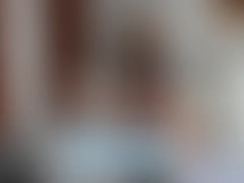 Stiefsohn w***st auf meine Pornos …. und ich w***se mit!