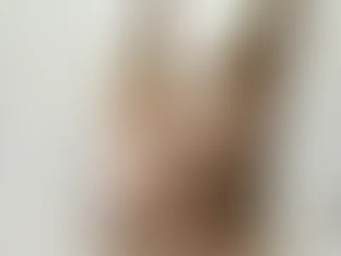 Nackt vorm Spiegel