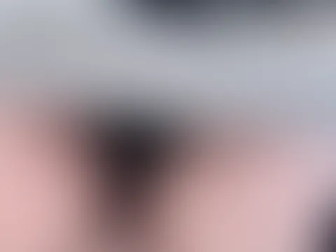 Ohne Höschen bin ich am liebsten unterwegs 👅
