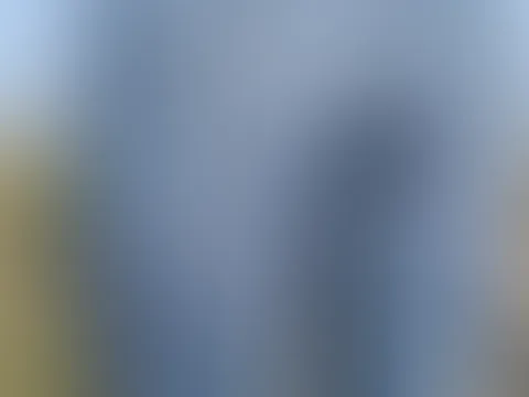 Ich wünsch dir einen geilen Freitag 😏, wollen wir vllt schauen was sich unter der Jeans versteckt 🤭?