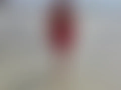 Kommst du mit und wir suchen uns einen Platz zum F**ken? 😋 Hinter der Klippe ist ein toller Platz, vom Strand aus nicht zu sehen, und höchstens kommen die Fischer mit ihren Booten vorbei. 😊 Wollen