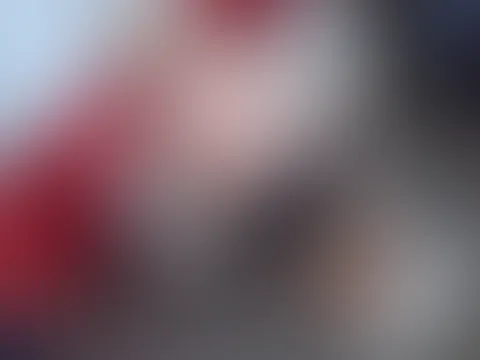 Oh, ich glaube da habe ich wohl gekleckert😉 Ich wünsche einen schönen Start in die neue Woche😍 Vielleicht sieht man sich ja🥰 PS: Gibt viele neue Videos 🎬🎥
