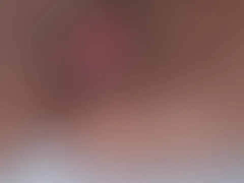 Feuchte Grüße zum Vatertag.  Wenn ihr auf NS steht, schreibt mich gerne an!!