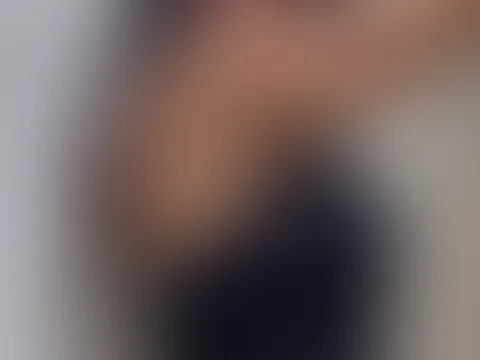 Guten Morgen 💋 Okay… ich hab so viele Nachrichten bekommen 😳💖 Deswegen verlängere ich meine Birthday Specials noch ein kleines bisschen… 🎂🎁 aber wirklich nur kurz 👀 Das ist eure letzte Chanc