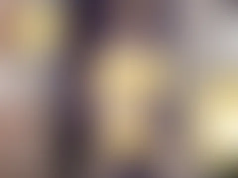 Mein Liebhaber war verreist und bat mich, ein Video von mir aufzunehmen, wie ich ihn befriedige, wenn er zurückkommt, und das habe ich getan.