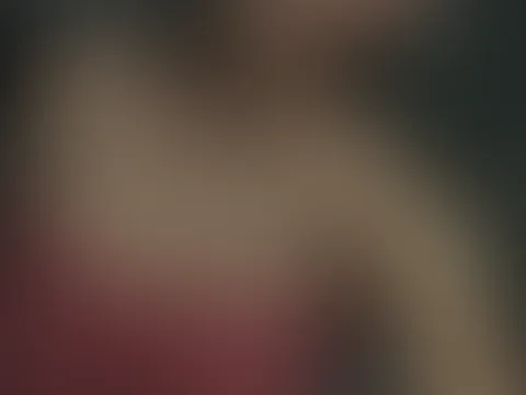 Frisch geduscht 🧼 kommst du mit das Handtuch abnehmen ?😉😋schreib mir doch gerne was du mit mir tun würdest wäre das Handtuch weg🔥🤫