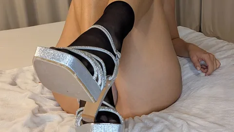 Schwarze Nylon Füße