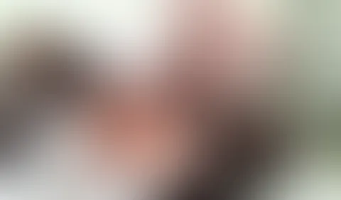 Pures F**ken! ZU GEIL zum Reden! Ich bin einfach so unglaublich geil, dass mir so gar nicht zu reden ist! Ich will einfach nur meine Hände auf und in mir spüren! Den Moment purer Geilheit mit dir gen