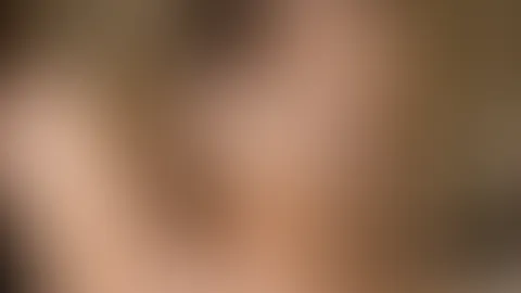 Schön meine Perle für dich feucht schruppen, ausgebreitet und warte nur noch auf deinen dicken Kolben… wer kommt rein