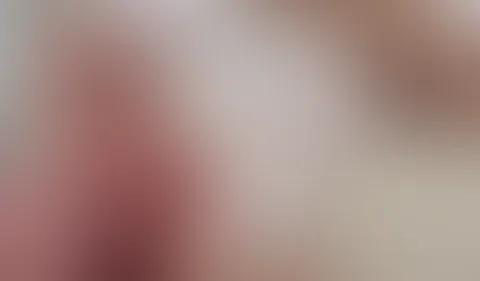 Ich sollte meinen Haushalt lieber nackt machen . Es ist zu heiß 🔥🥵