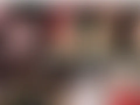 Chanie Sky Vorgeführt von Jolie Noir
