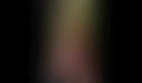 I like masturbation in front of the christmas tree 😏🎄💦