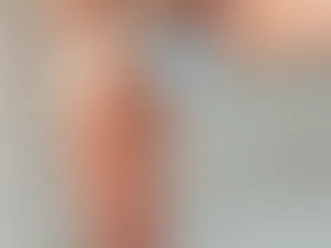 Heute morgen hab ichs mir erstmal schön mit dem duschkopf gemacht 🥵💦