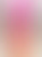 Brauche eure Hilfe 🥹 schreibt mal in die Kommentare welches Bild ich als neues Profilbild nehmen soll.. 👉🏼👈🏼💋