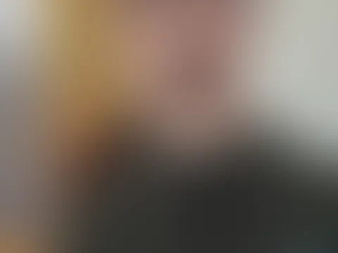 Ich will dich verschließen und die Schlüssel um mein Hals tragen 😏