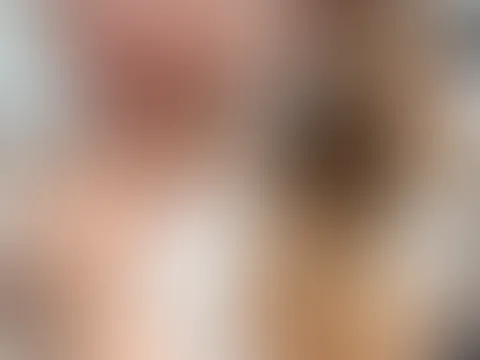Ich bin so horny - möchtest du mit mir spielen?
