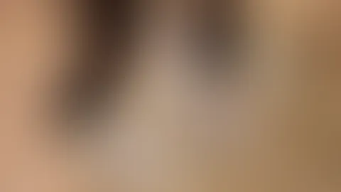 Ich habe mich heute für ein paar Fotos fertig gemacht und dachte, der Boden sieht ein bisschen langweilig aus 😏