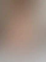 Auch ein schöner Rücken kann entzücken, Dreh mich um und ich habe die richtige Position deinen S*****z in den Mund zu nehmen 🥵