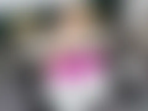 Münchens perverseste GRATIS-LACK-HOBBYH**E! Lieber SPERMAFLUT statt romantisches Date!