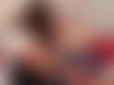Die Moni im Dirndl ist ein Mann