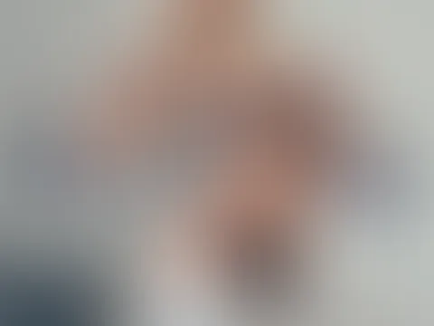 Die Sonne scheint? Nix wie weg mit den Klamotten! 😉
