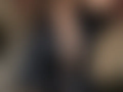 Guten Morgen 😏 Ich wünsche dir einen produktiven Tag und unbedingt mit Spaß! Wir arbeiten, aber vergessen nicht, ein bisschen unartig zu sein und Spaß zu haben 🔥