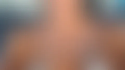 What would you do if you saw me like this in the studio? I’m looking forward to reading your comments.
