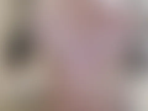 Würdest du morgens mit mir duschen? 🍒