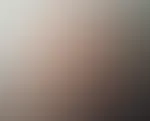 Samt-rote Dessous, kein Höschen, nackte Füße ..du willst sie sehen? 👀 Du willst mehr davon? 🤤 Dann sieh mal schnell in deinen Chat Benachrichtigen nach 💋